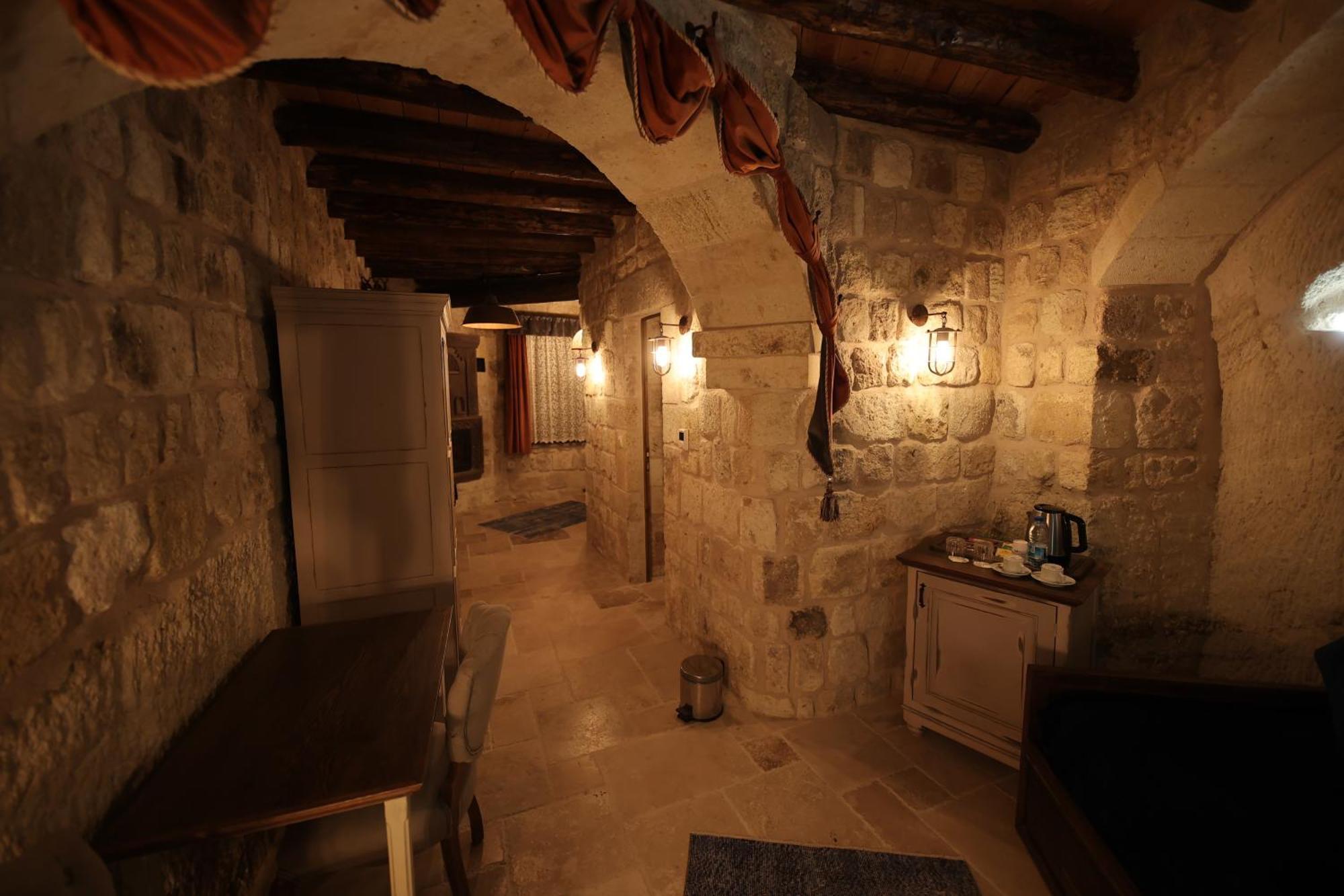 Ürgüp Cave Suites Extérieur photo